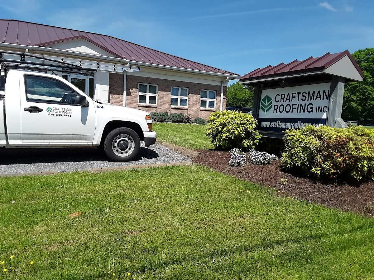 Quality Roof Replacement by experienced craftsmen in Hosford-Abernethy